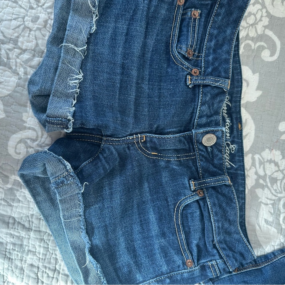 American Eagle Outfitters Women's Dark Blue Denim Shorts